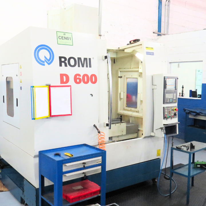 Centro de Usinagem ROMI D-600